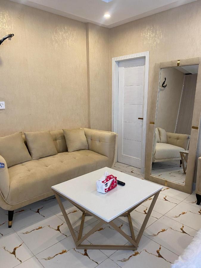 Burj Al Bahria Town Luxury Suites Lahore Buitenkant foto