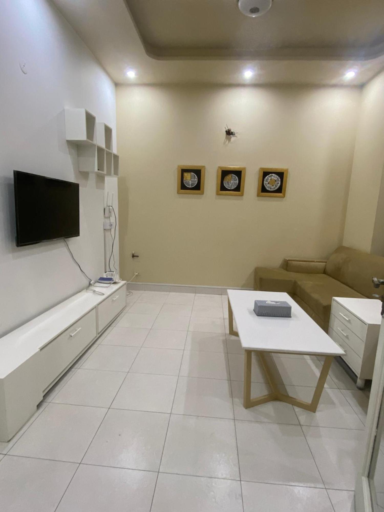 Burj Al Bahria Town Luxury Suites Lahore Buitenkant foto