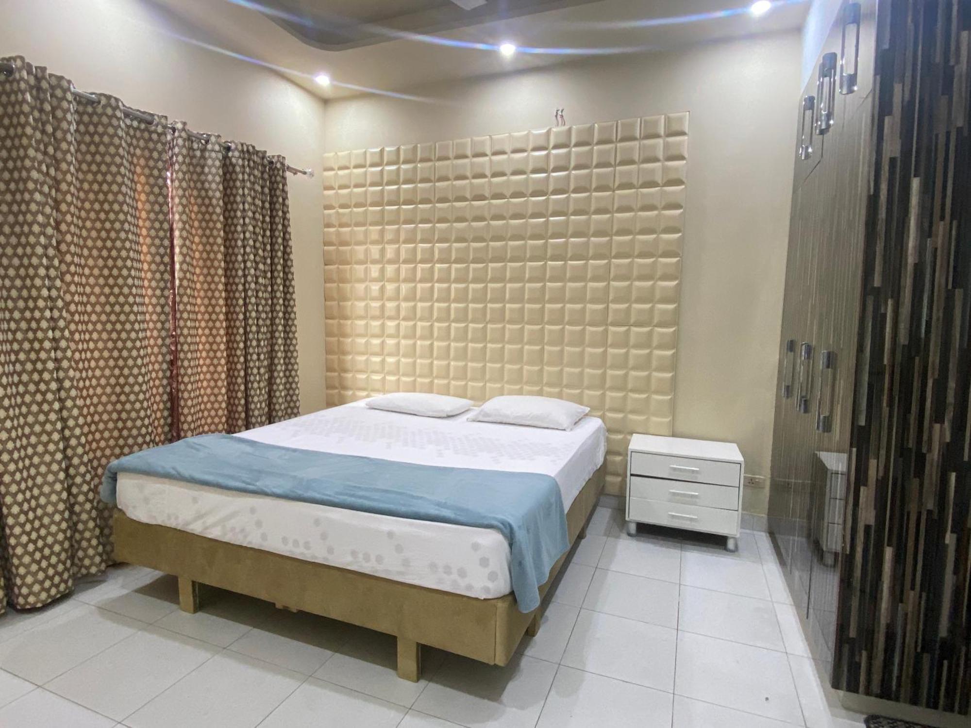 Burj Al Bahria Town Luxury Suites Lahore Buitenkant foto