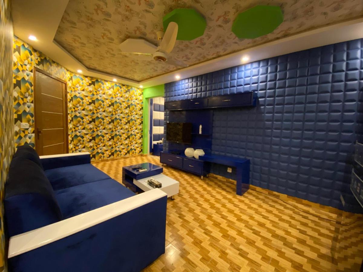 Burj Al Bahria Town Luxury Suites Lahore Buitenkant foto